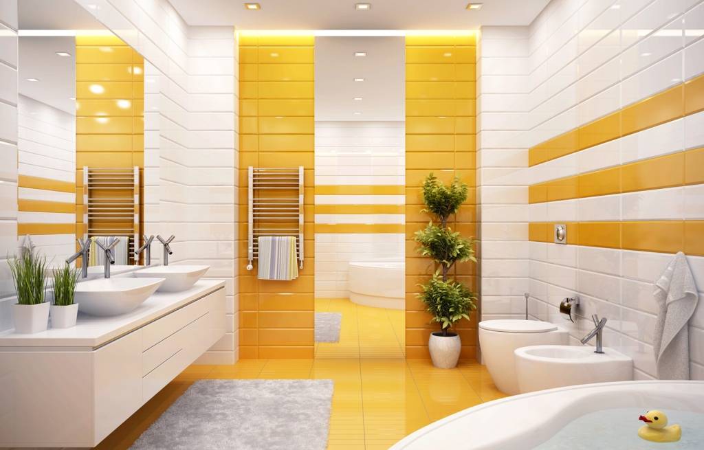 حمام باللونين الأصفر والأبيض