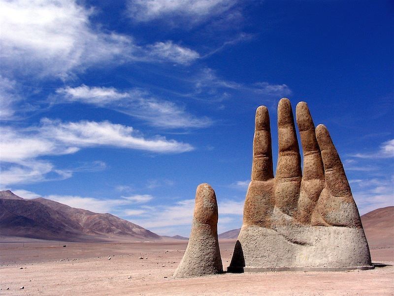 يد الصحراء في تشيلي