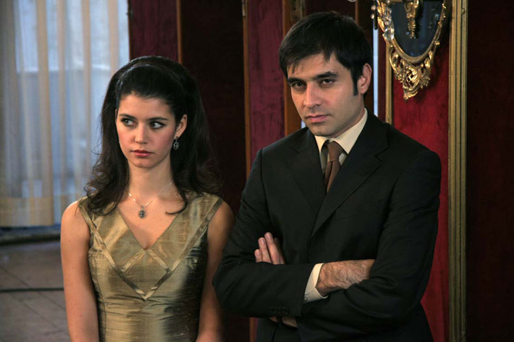 Beren Saat & Cansel Elçin