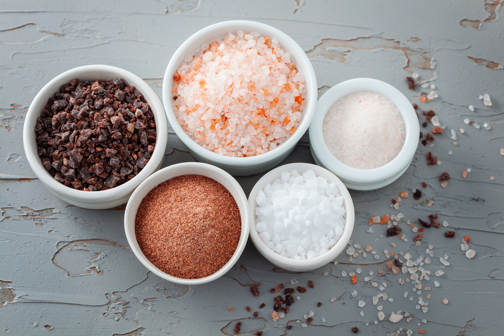 7 أنواع مختلفة من الملح: ما هي وكيف تُستخدم