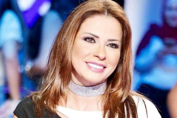 كارلا بطرس كارلا بطرس