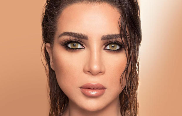 مي عز الدين مي عز الدين