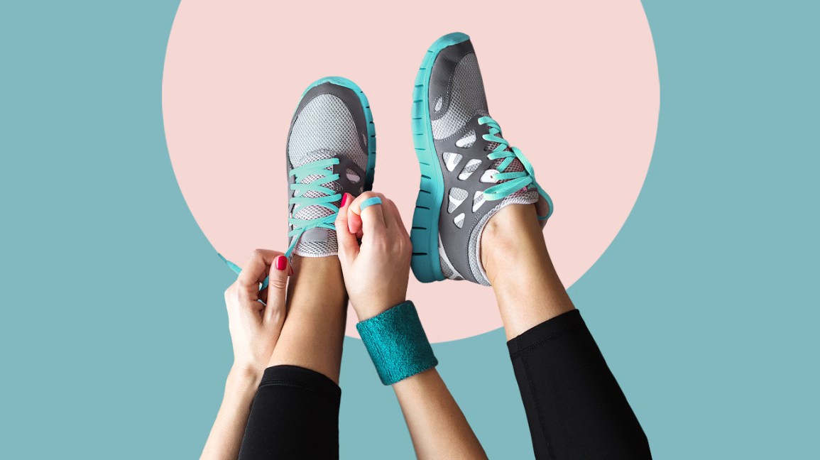 تسوّقي أفضل 7 أحذية رياضية للنساء في 2021