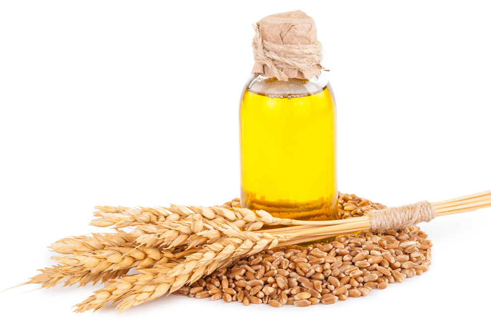 ما هي فوائد زيت جنين القمح للبشرة؟