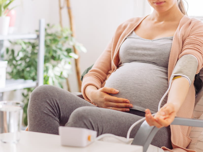 هل هبوط الضغط عند الحامل يؤثر على الجنين