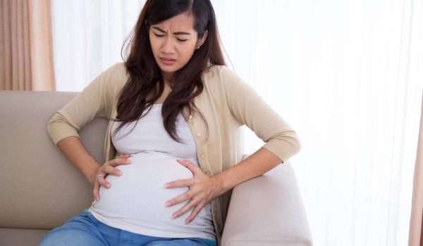 هل الإسهال من علامات الحمل بتوأم ؟