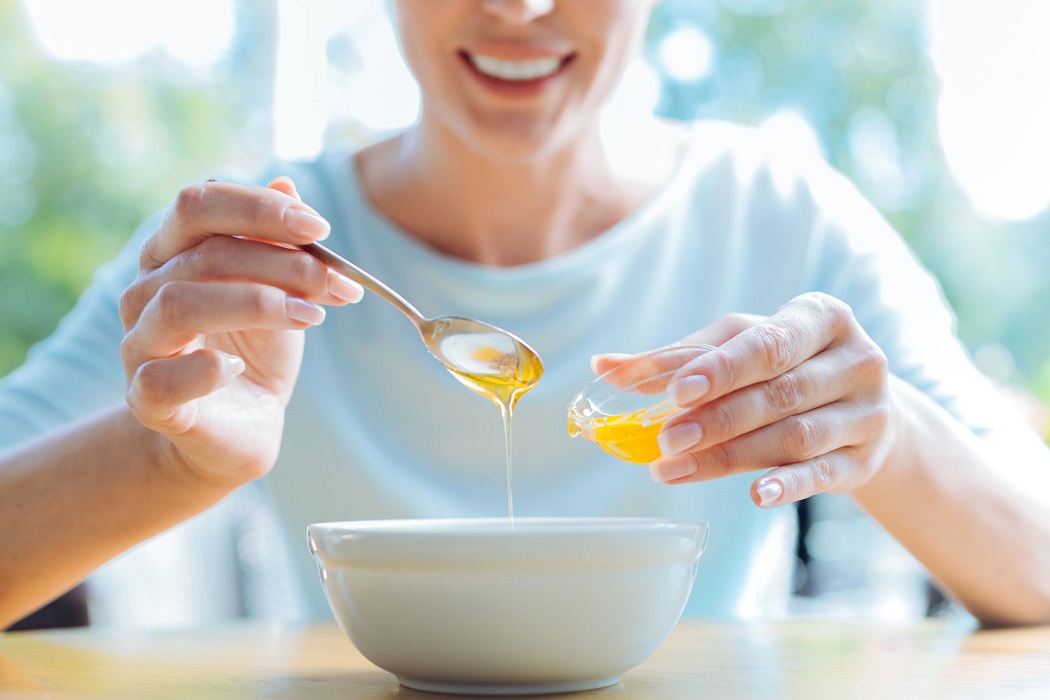 6 طرق لاستخدام العسل لعلاج جفاف المهبل