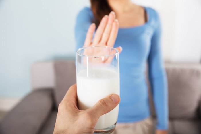 هل الحليب الخالي من اللاكتوز يسبب إمساك؟