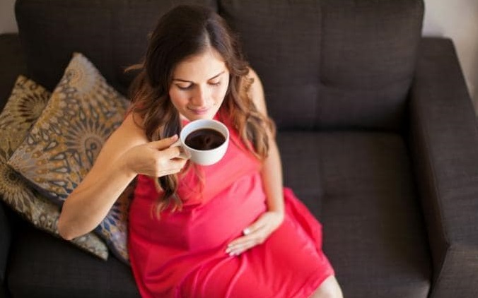 ما هي اضرار القهوة للحامل وجنينها