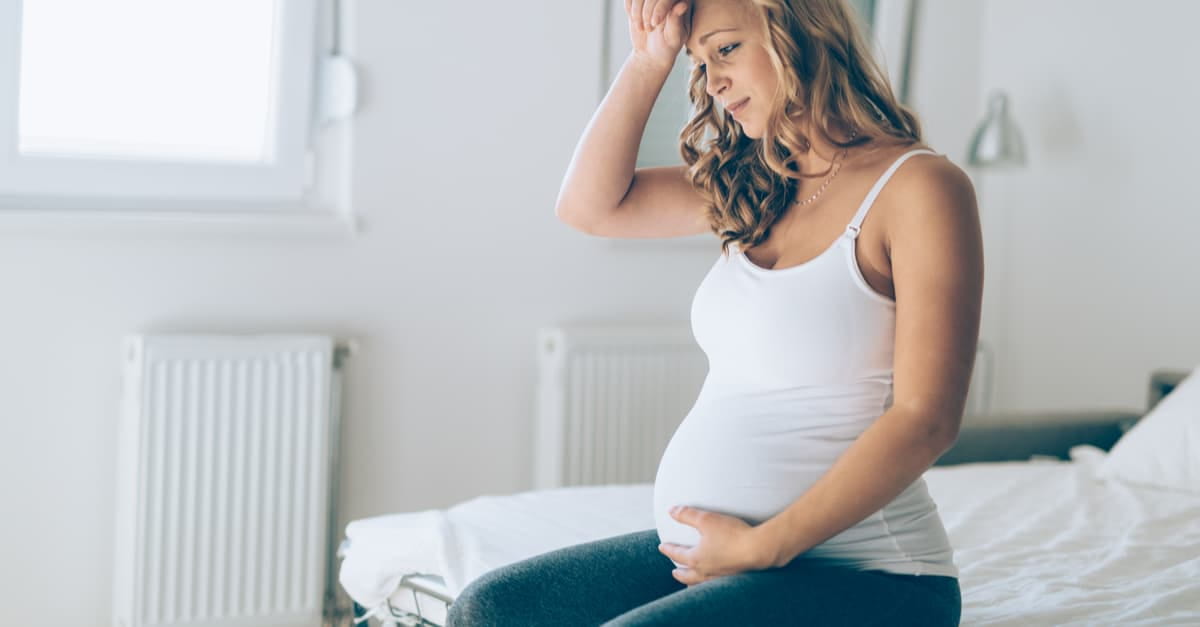 6 مخاطر قد تعترض المرأة الحامل في عمر الـ 30... فكيف تتجنبها؟