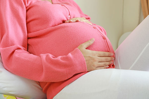 هل البخار للصدر مضر للحامل؟