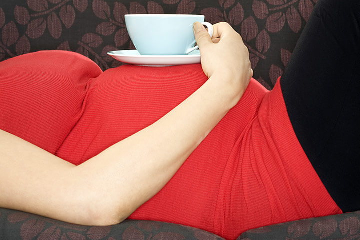 هل الشاي بالنعناع مضر للحامل؟ 