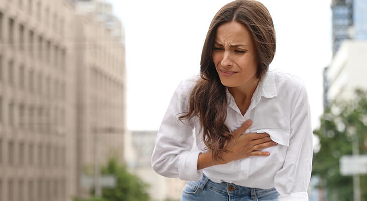 اعراض الذبحة الصدرية والجلطة القلبية