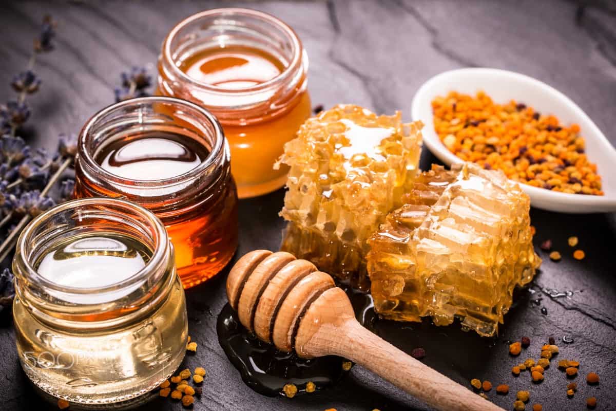 كيف يتم علاج ارتجاع المريء بالعسل؟