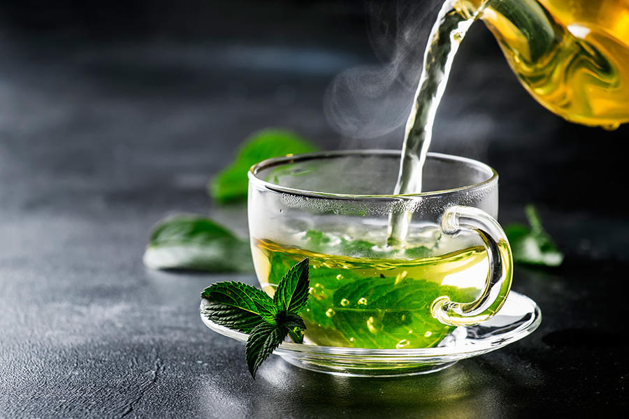 هل يحتوي الشاي الاخضر على الكافيين؟