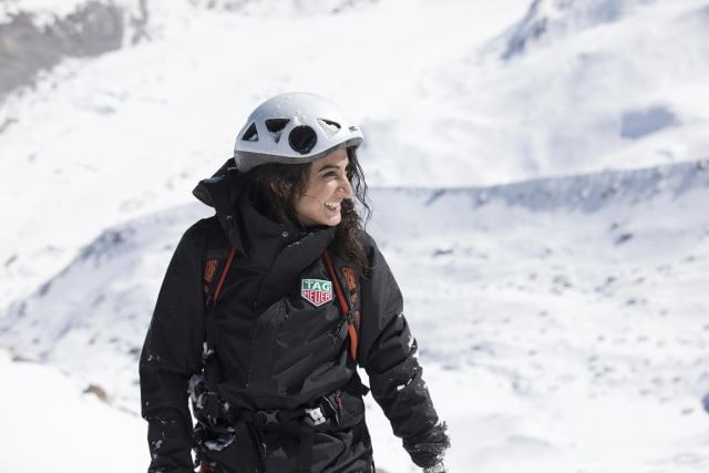 رها محرق أصغر امرأة عربية تتسلق جبل إيفرست