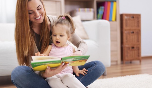 إرشادات قراءة قصة مشوّقة لطفلك ليتعلّم منها