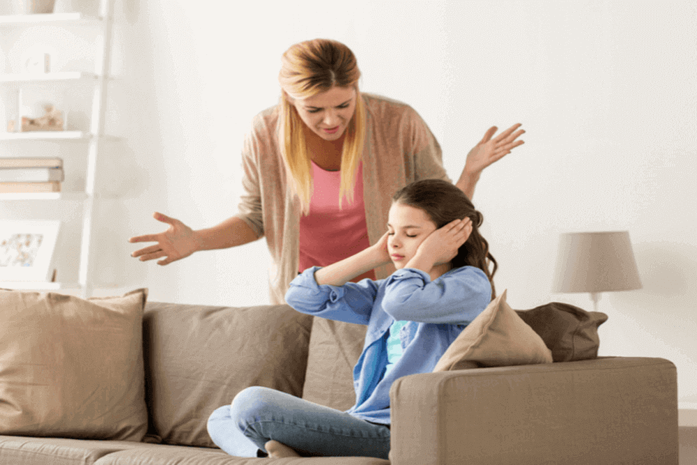 علامات لاحظناها تكشف إذا كان سلوك أهلك سامّاً