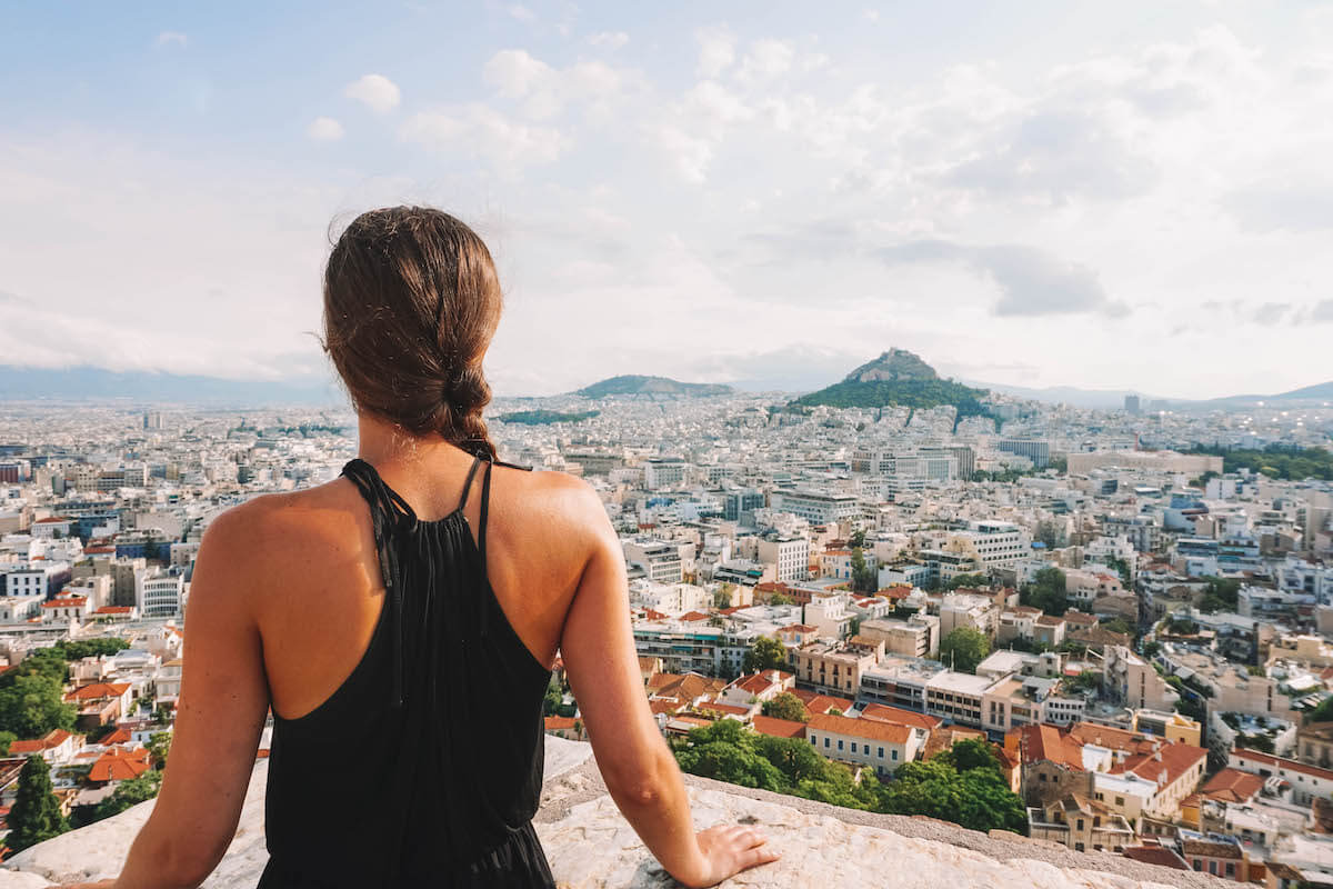 كيف تمضين إجازة مثالية في مدينة أثينا اليونانية