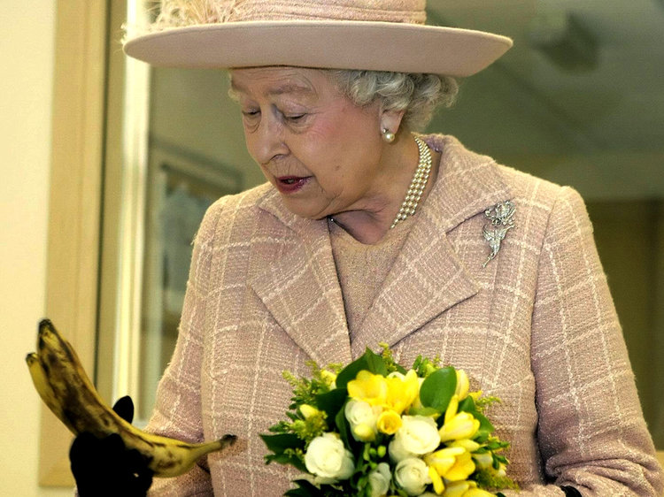أسرار ملكية جديدة: قواعد أكل ممنوع اختراقها وضعتها الملكة إليزابيث